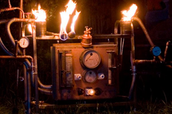 Die Feuerspucker Maschine