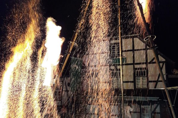 mosaique - Illuminair, Aerial Fire Fusion